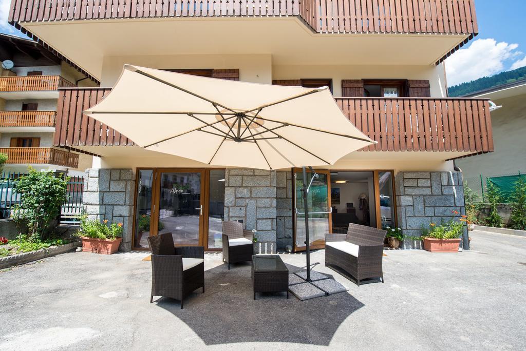 Residence Alpen Casavacanze Пинцоло Екстериор снимка