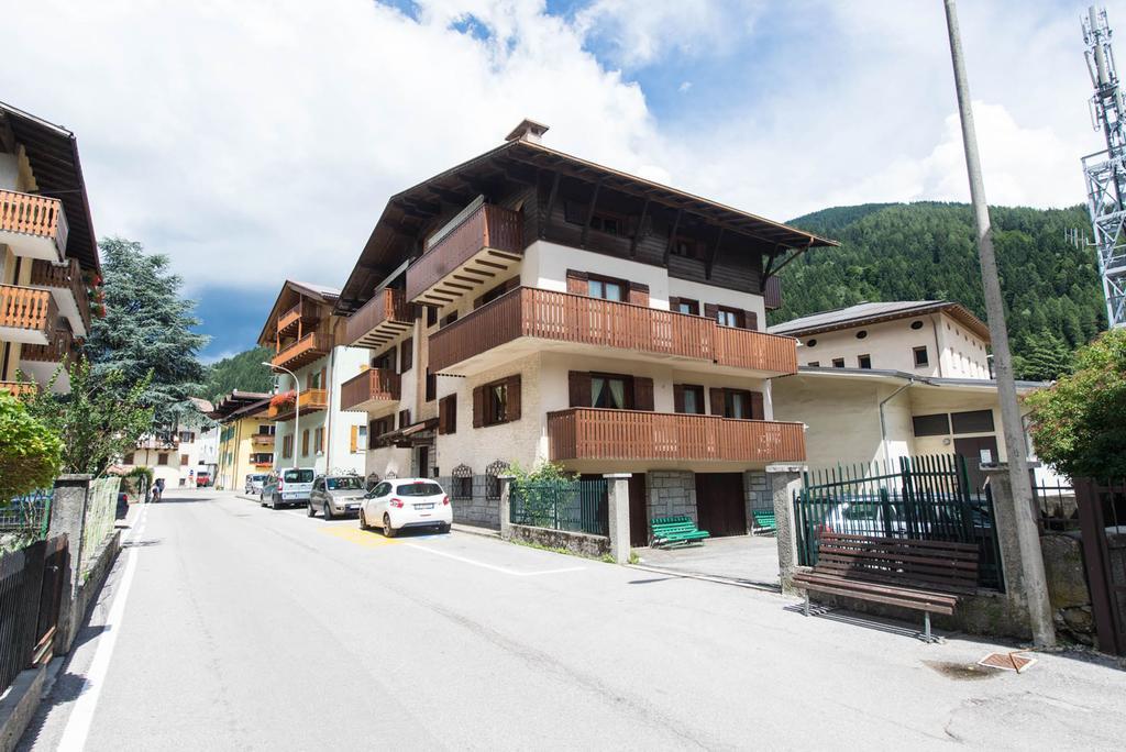 Residence Alpen Casavacanze Пинцоло Екстериор снимка